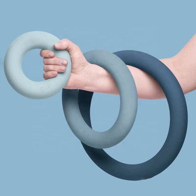 Unisex 10LB ważony pierścień do jogi Pilates o średnicy 12 &quot;Niestandardowy kolor